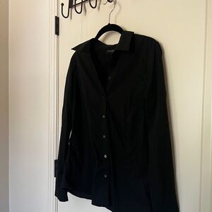 Banana republic women’s Black Button Down Shirt size 8 tall